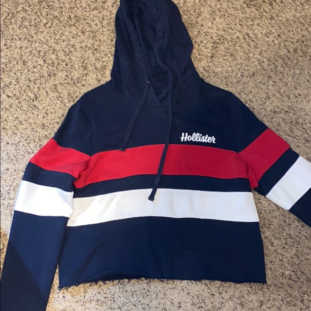 Hollister cropped hoodie